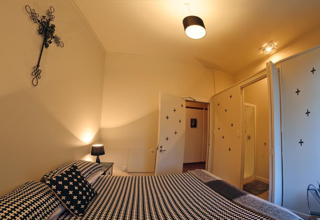 Blacks Hotel Ophir Exterior photo